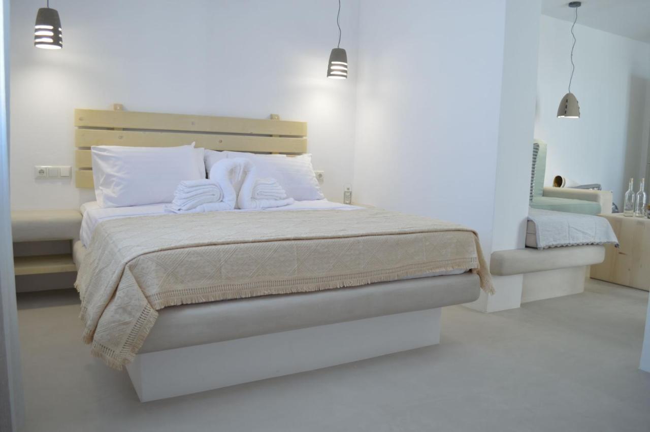 Blue Heart Luxury Suites Naxos City Экстерьер фото