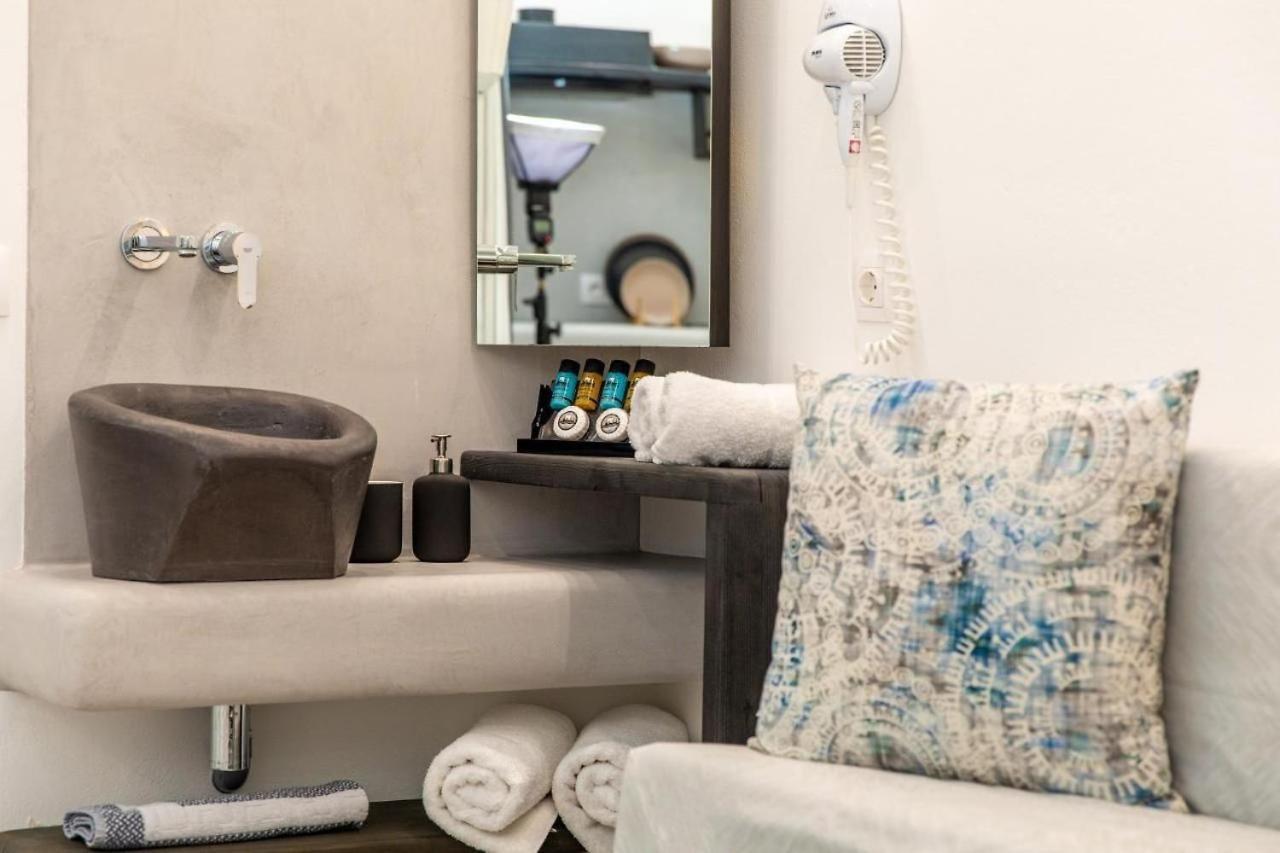 Blue Heart Luxury Suites Naxos City Экстерьер фото