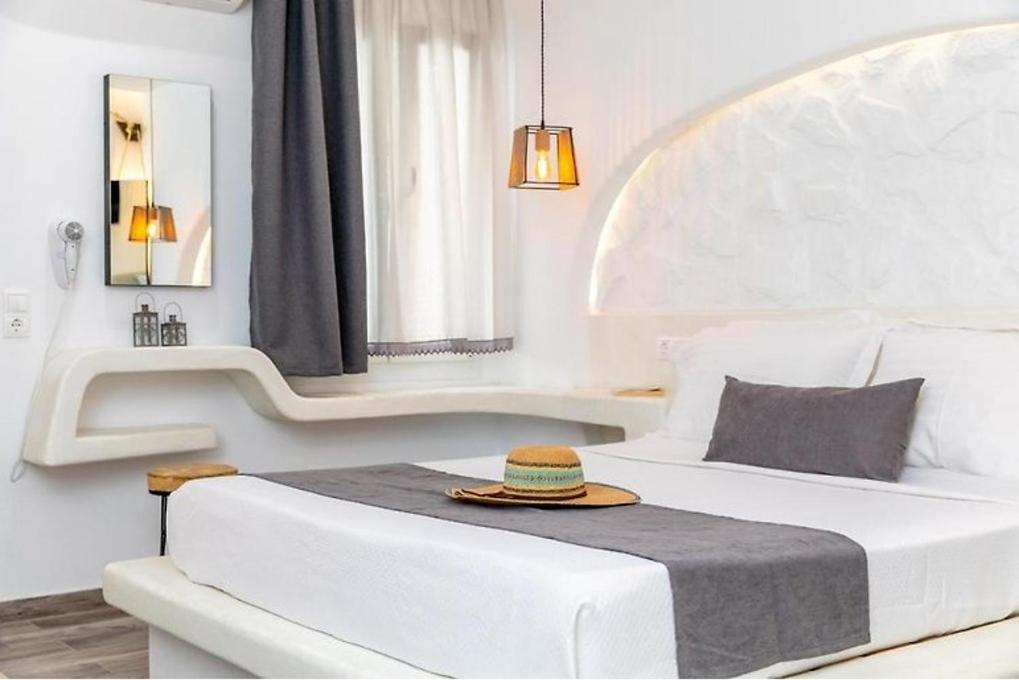 Blue Heart Luxury Suites Naxos City Экстерьер фото