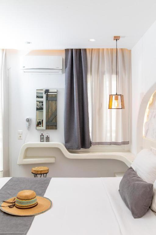 Blue Heart Luxury Suites Naxos City Экстерьер фото